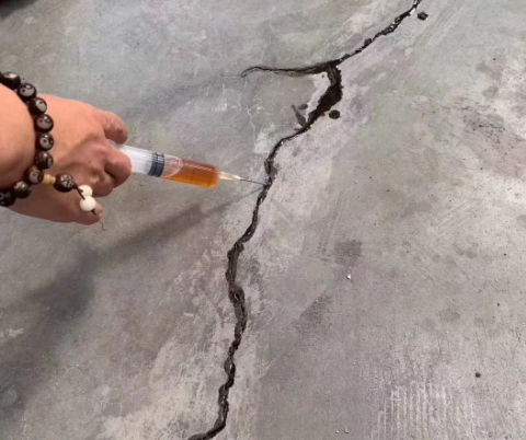 梁山混凝土裂缝修补技术详解​