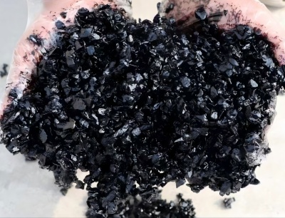 梁山沥青冷补料（沥青砂）的优势特点与施工流程解析